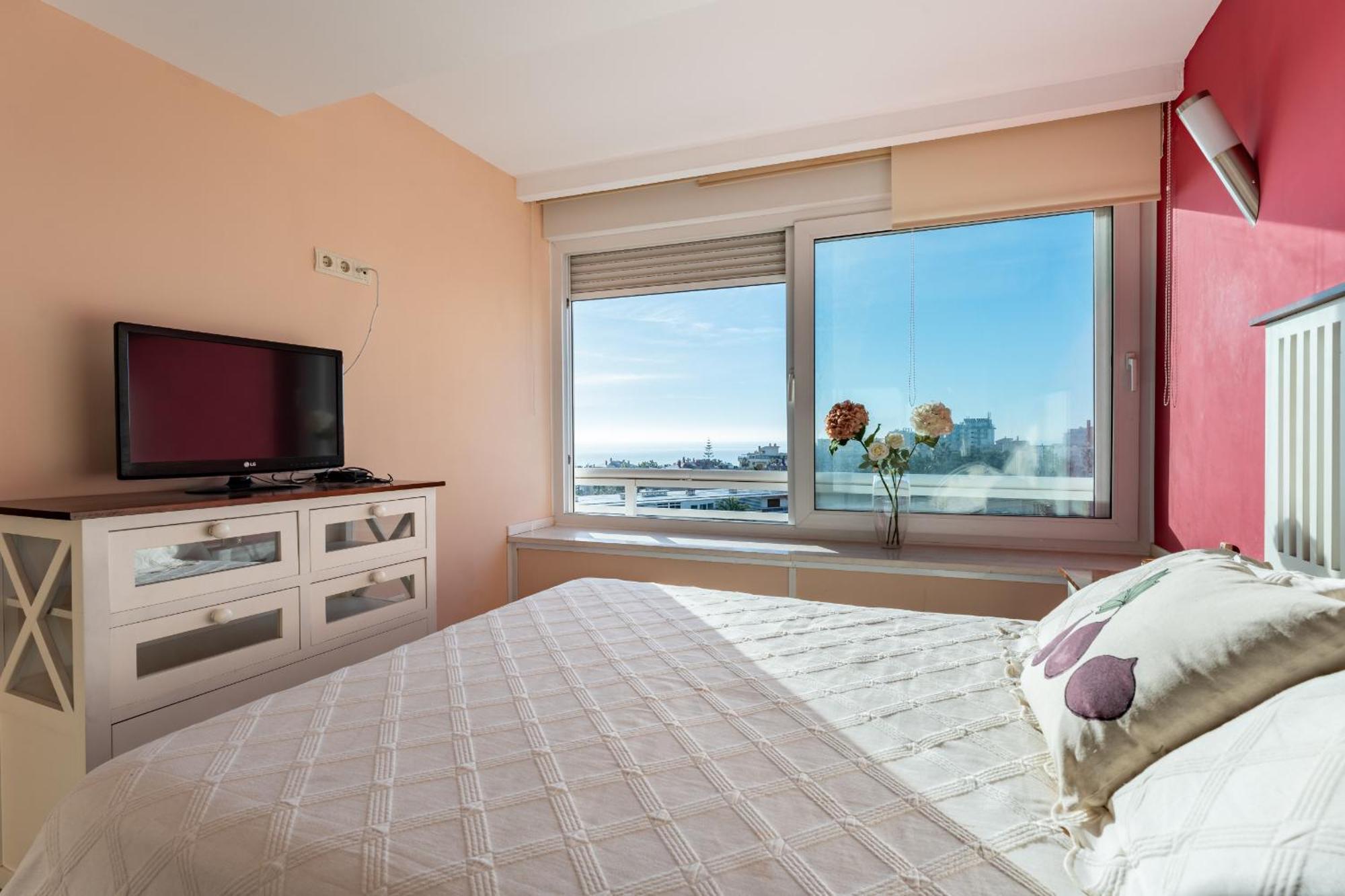 Malagasuite Ocean Sunrise Torremolinos Buitenkant foto
